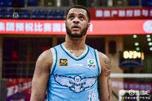 乐鱼app下载页-孔德昕：韦瑟斯庞操作挡拆表现更好 杨瀚森防挡拆比胡金秋更好