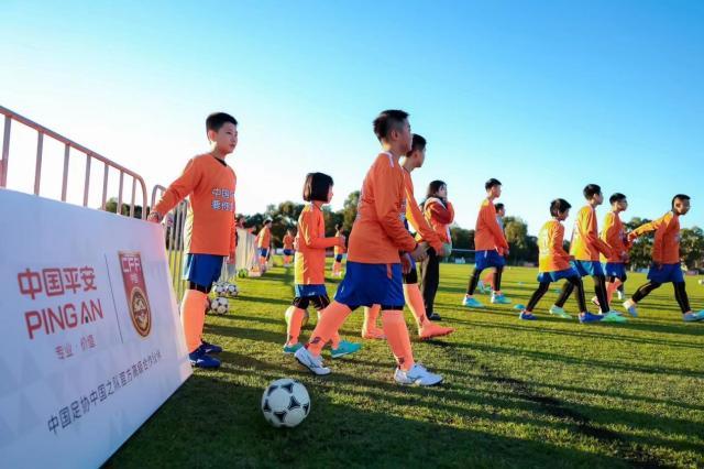 乐鱼APP-推动中国足球前进？从“要你登场”说起